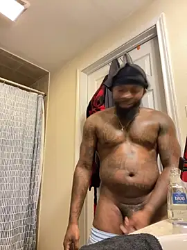 Snapshot of StandOnthatboy chatting on 10/06/25, 11:02 StandOnthatboy online show from 10/06/25, 11:02