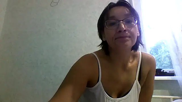 Moon Janis online show from 09/13/25, 03:45