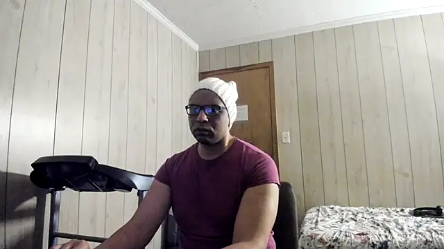 NaturalBeautyQueen online show from 06/19/26, 03:38