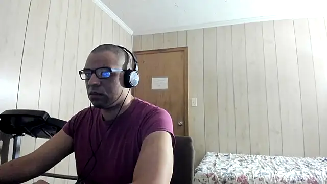 NaturalBeautyQueen online show from 06/20/26, 05:16