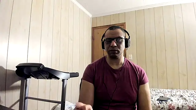NaturalBeautyQueen online show from 07/03/26, 01:06