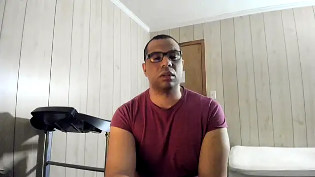 NaturalBeautyQueen online show from 07/09/26, 09:41