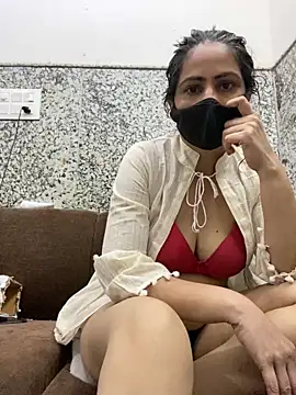 Snapshot of SashaPatel chatting on 05/11/26, 02:28 SashaPatel online show from 05/11/26, 02:28