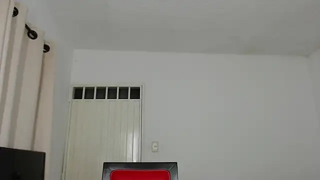 Alex mojica online show from 10/08/25, 05:27