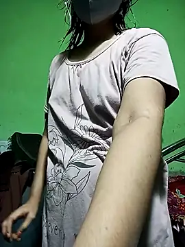 nila-aktar online show from 10/05/25, 09:51