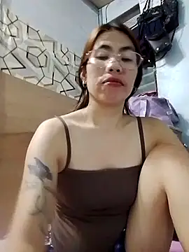 Deliciousgirl14 online show from 10/13/25, 01:11