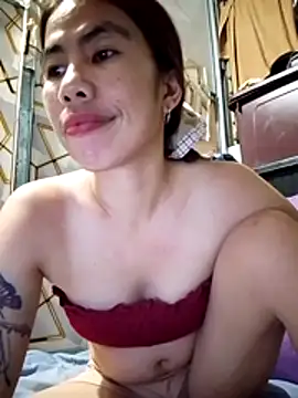 Deliciousgirl14 online show from 06/10/26, 05:01