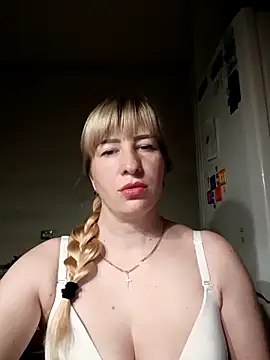 Snapshot of babyjessi chatting on 10/28/25, 09:50 babyjessi online show from 10/28/25, 09:50