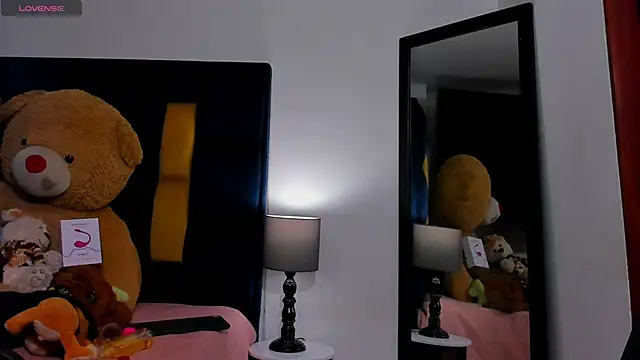 Evan Storn online show from 11/08/25, 04:01