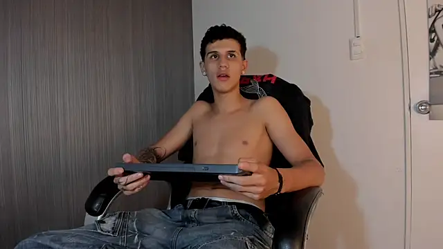  realwav online show from 10/18/25, 05:46