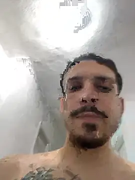 Snapshot of branquintatto chatting on 10/13/25, 06:46 branquintatto online show from 10/13/25, 06:46