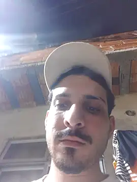 Snapshot of branquintatto chatting on 10/14/25, 03:07 branquintatto online show from 10/14/25, 03:07