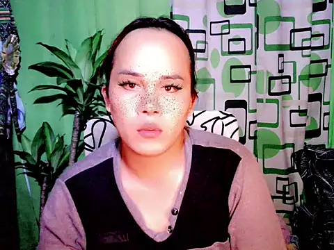 Snapshot of urdreamgirljacky chatting on 10/31/25, 08:15 urdreamgirljacky online show from 10/31/25, 08:15