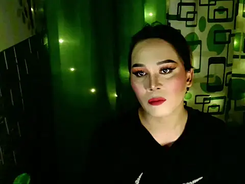 Snapshot of urdreamgirljacky chatting on 12/03/25, 06:32 urdreamgirljacky online show from 12/03/25, 06:32