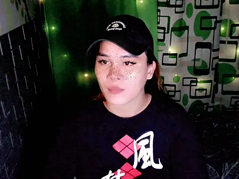 Snapshot of urdreamgirljacky chatting on 12/14/25, 08:09 urdreamgirljacky online show from 12/14/25, 08:09