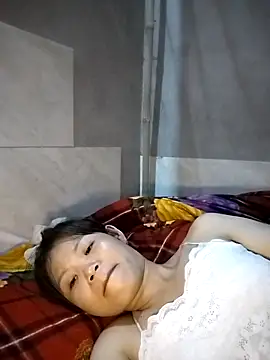 LinhNa999 online show from 09/28/25, 05:13