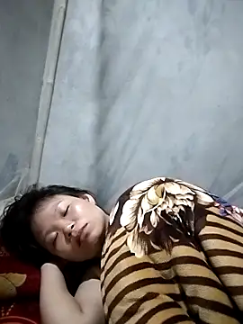 LinhNa999 online show from 11/14/25, 12:53