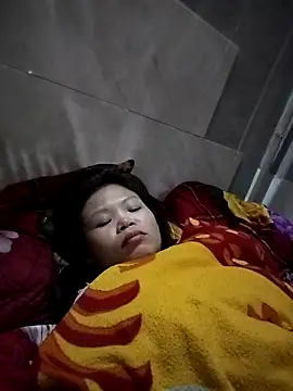 LinhNa999 online show from 12/02/25, 01:05