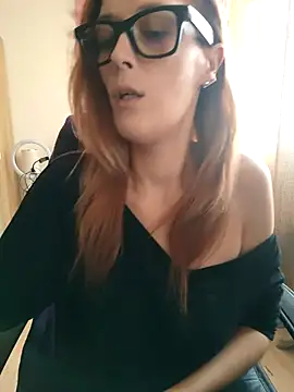 Snapshot of Mila_Luciphya chatting on 11/09/25, 12:36 Mila Luciphya online show from 11/09/25, 12:36