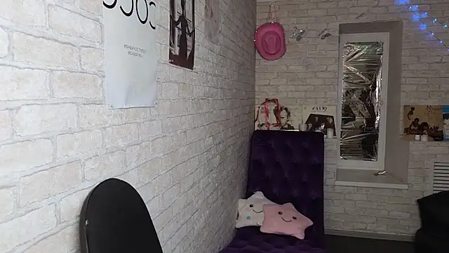 Eloisa Eliot online show from 10/08/25, 02:47