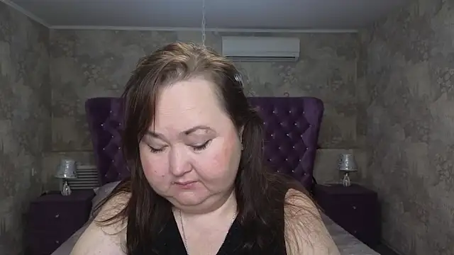 Eloisa Eliot online show from 10/27/25, 02:54