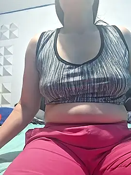 vaneza1999 online show from 09/29/25, 06:35