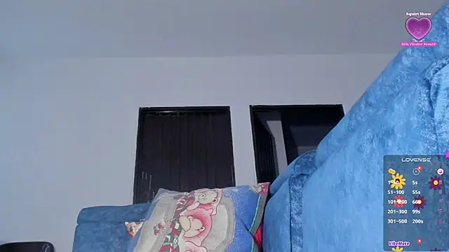 Snapshot of LiloTorontoo chatting on 11/14/25, 12:48 LiloTorontoo online show from 11/14/25, 12:48