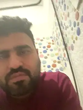 Snapshot of Hotguyforfun chatting on 10/10/25, 10:03 Hotguyforfun online show from 10/10/25, 10:03