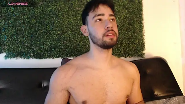 Snapshot of sam_ford_2 chatting on 11/20/25, 11:59 sam ford 2 online show from 11/20/25, 11:59