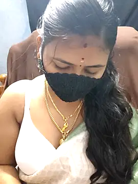 Snapshot of Tamil_Lotus chatting on 02/23/26, 04:59 Tamil Lotus online show from 02/23/26, 04:59