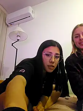 Agusstincitoo777 online show from 09/12/25, 01:38