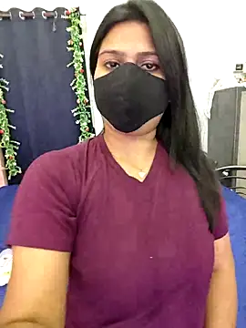 Snapshot of hoty_sonali chatting on 11/08/25, 06:07 hoty sonali online show from 11/08/25, 06:07