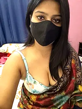 Snapshot of hoty_sonali chatting on 11/28/25, 06:43 hoty sonali online show from 11/28/25, 06:43