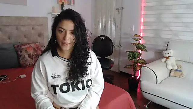 Noapino online show from 06/12/26, 08:52