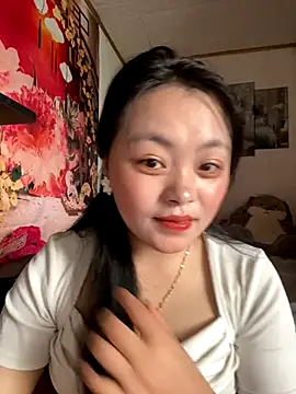 Julia-Elsa online show from 10/03/25, 04:31