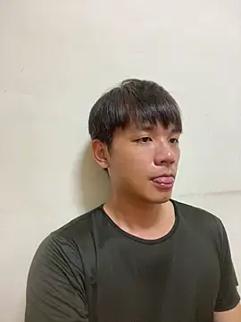 Foxfoxfox4 online show from 10/19/25, 02:29