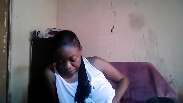 Snapshot of sexyhotchic93 chatting on 09/21/25, 06:15 sexyhotchic93 online show from 09/21/25, 06:15