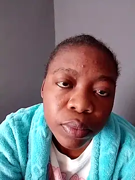 Snapshot of sexyhotchic93 chatting on 09/28/25, 08:20 sexyhotchic93 online show from 09/28/25, 08:20