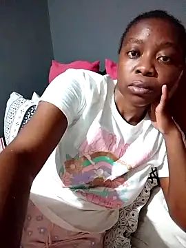 Snapshot of sexyhotchic93 chatting on 10/06/25, 06:05 sexyhotchic93 online show from 10/06/25, 06:05