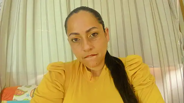 Snapshot of Scarlett_Barnes chatting on 07/30/26, 12:04 Scarlett Barnes online show from 07/30/26, 12:04