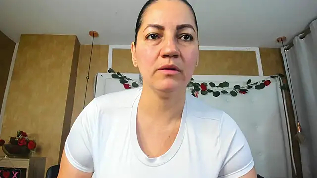 Heidy milf online show from 05/25/26, 08:15