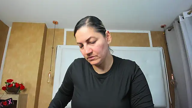 Heidy milf online show from 06/10/26, 08:52