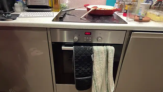 CelineLuxe online show from 10/31/25, 07:04