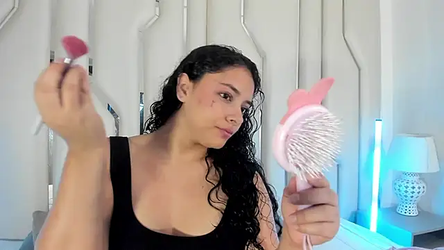 Angellit Afrodita  online show from 06/10/26, 10:03