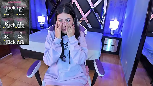 Snapshot of sweet-muse chatting on 09/18/25, 11:56 sweet-muse online show from 09/18/25, 11:56