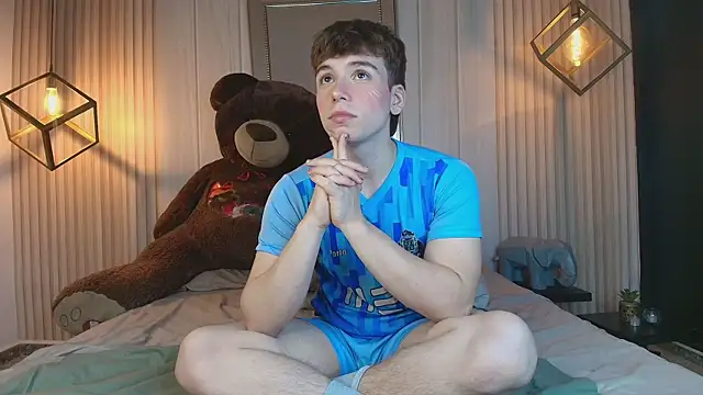 TaylerWhite online show from 10/02/25, 12:56