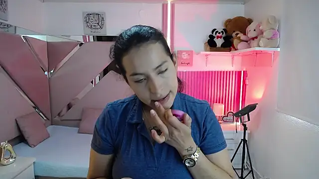 Mia garcia28 online show from 07/09/26, 02:43