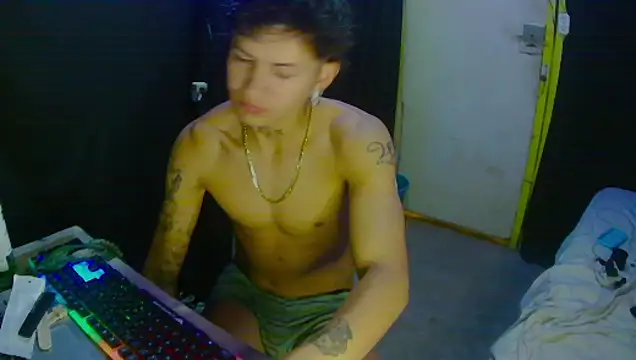 Snapshot of Ebebyjuan chatting on 06/01/26, 01:57 Ebebyjuan online show from 06/01/26, 01:57