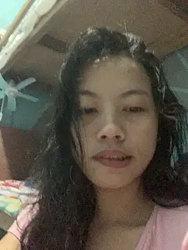 Snapshot of hotsunflower chatting on 10/22/25, 02:17 hotsunflower online show from 10/22/25, 02:17