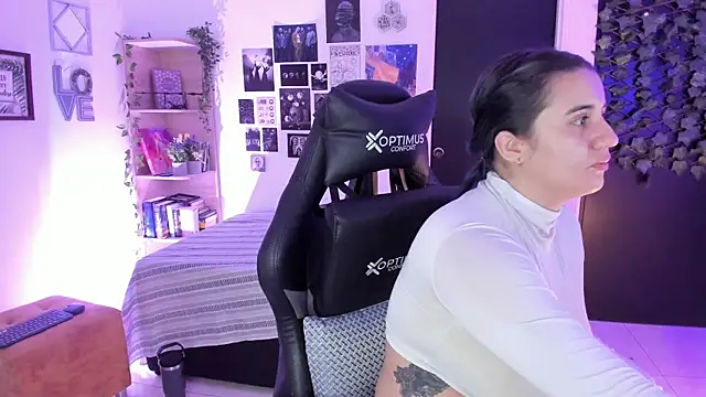 Lana Herondale online show from 11/27/25, 09:33